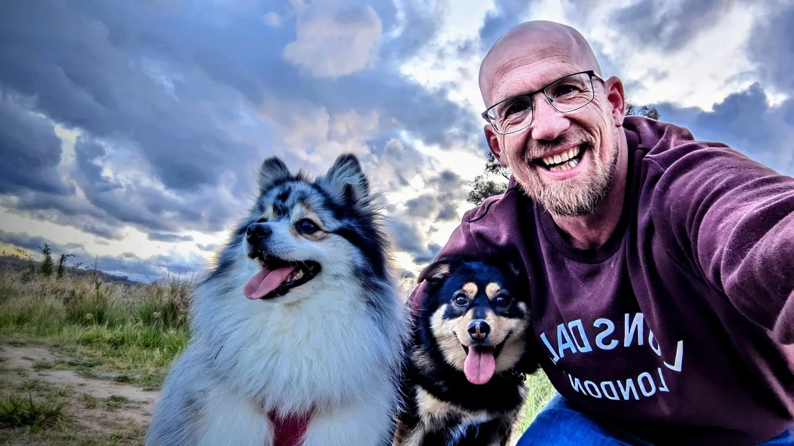 James with Luna and Stormi